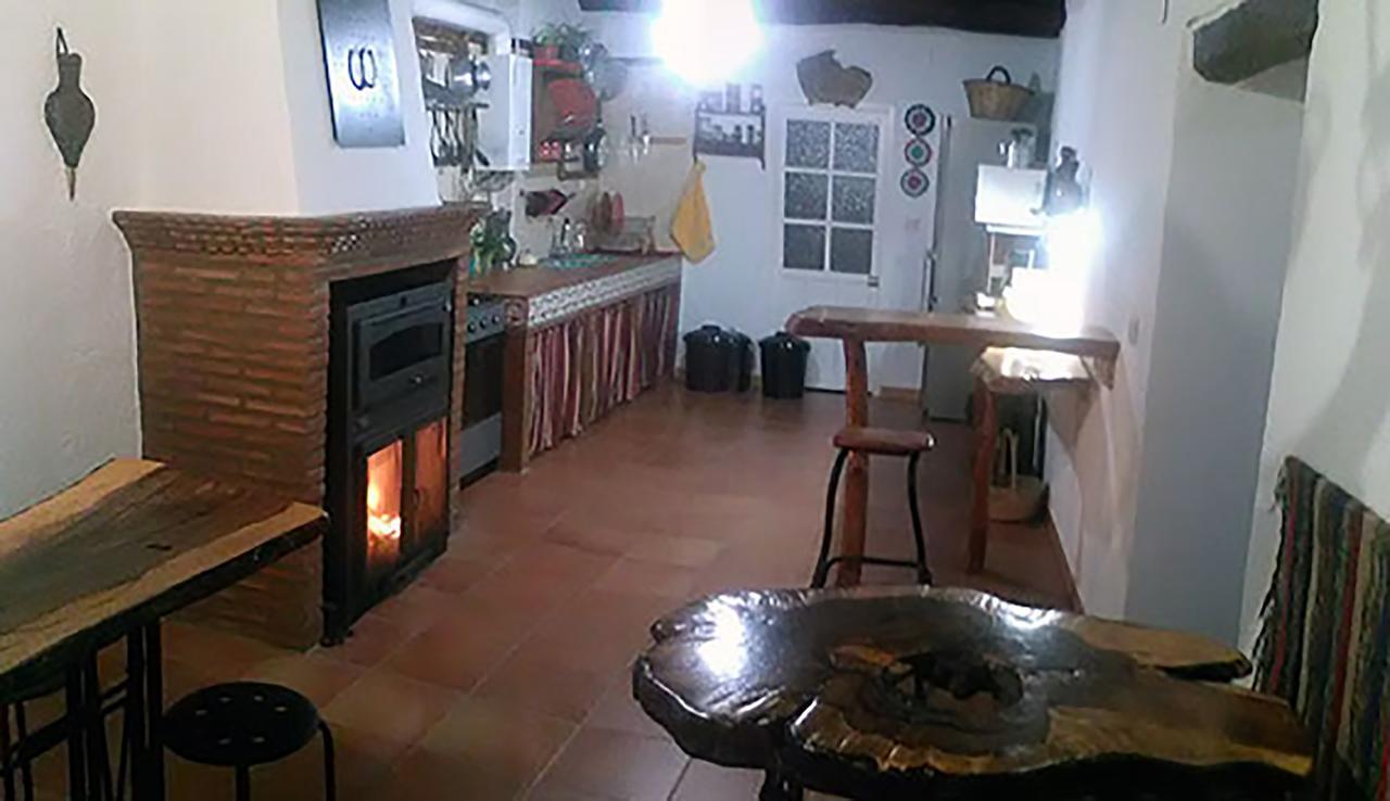 Refugio Alpujarra Alta Bed & Breakfast Trevelez Exterior photo