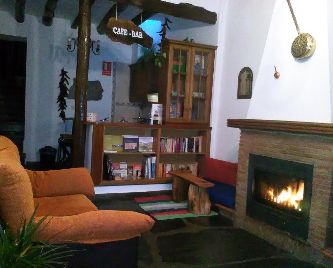 Refugio Alpujarra Alta Bed & Breakfast Trevelez Exterior photo
